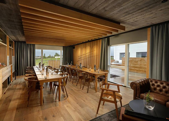 Fosshotel Reykjavik e Berjaya Mývatn - Individual